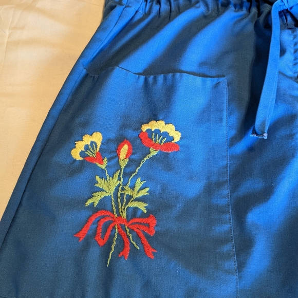 VINTAGE 1960's House dress - Picture 3 of 5